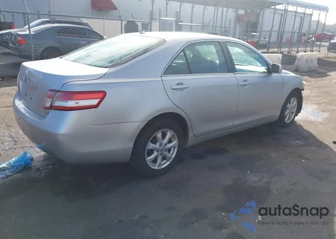 2011 Toyota Camry Le z USA, uszkodzony, nr VIN 4T1BF3EK4BU678230